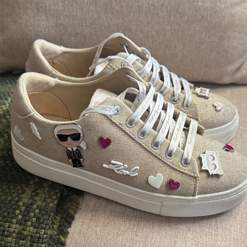 Karl Lagerfeld Paris Cate Pins Sneaker Lace Up Fashion Sneaker Size‎ 7.5M